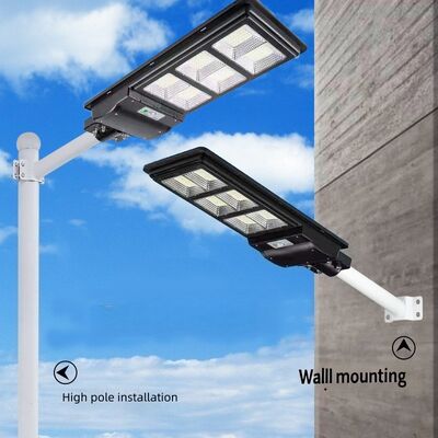 LED Solar Street Light With Long battery life for Outdoor Illumination