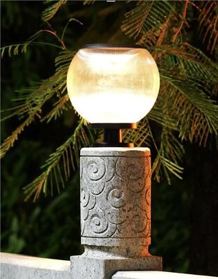 Intelligent Light Control + Remote Control Solar LED Post Light Three Color Modes Waterproof & Rustproof